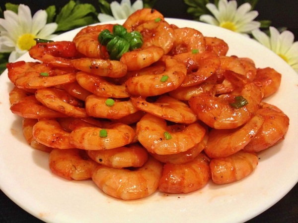tom kho nuoc dua