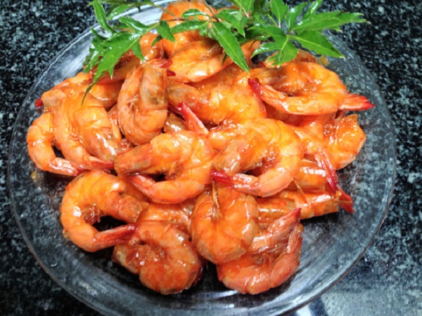 tom-rim-nuoc-dua