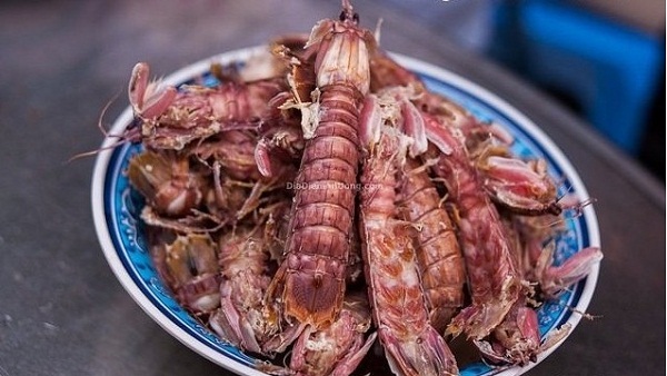 xóm lưới