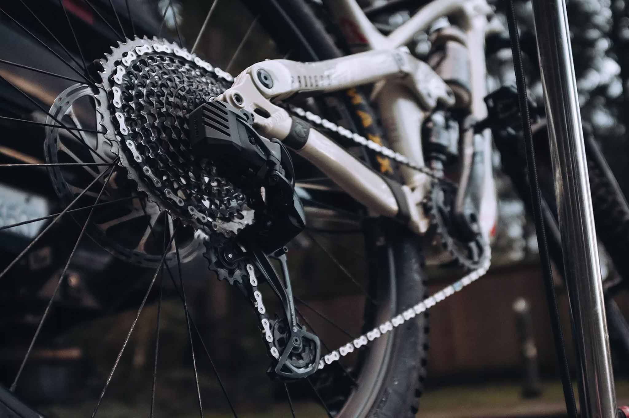 sram banner