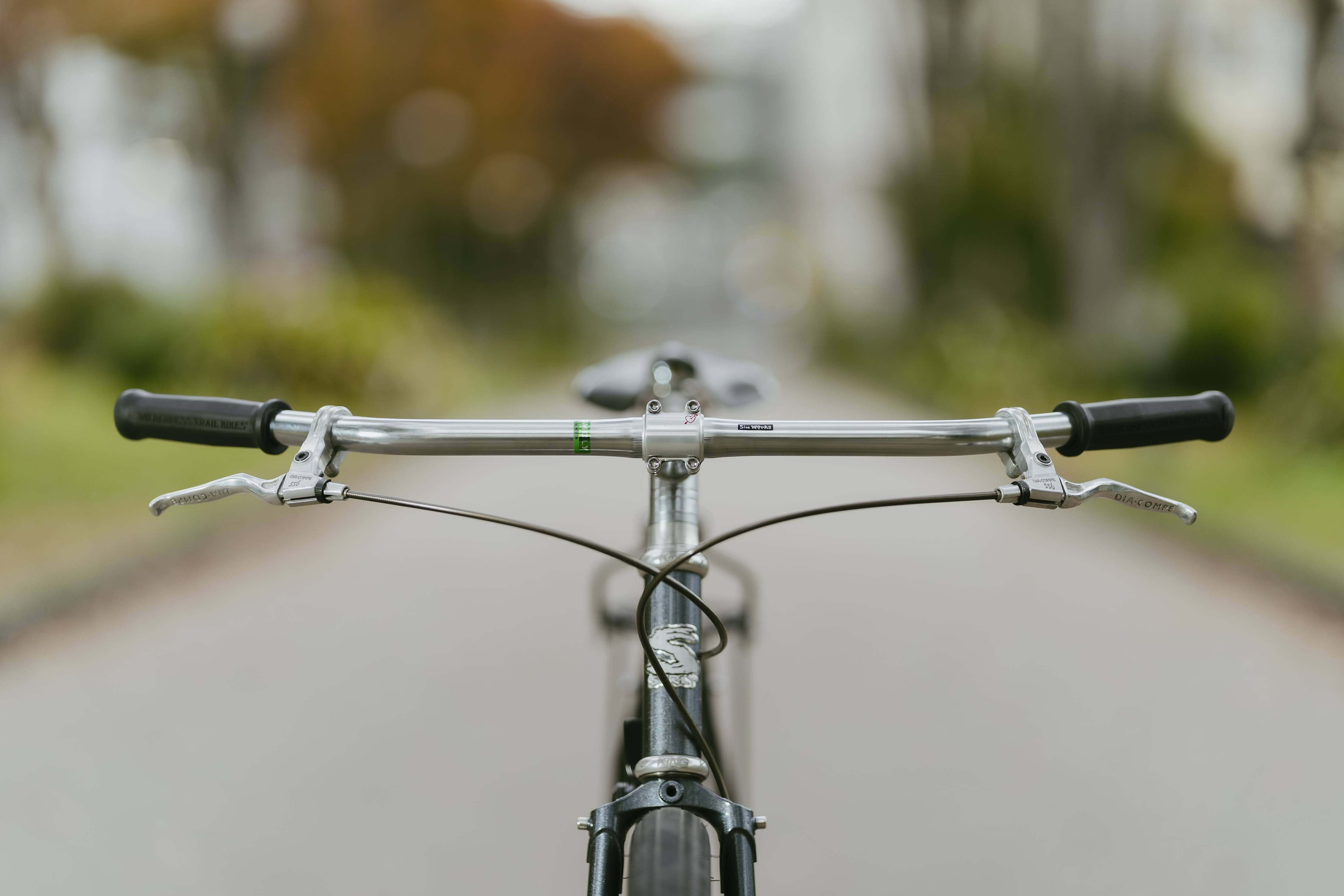 Ghi Đông Xe Đạp SIMWORKS Big Little Nick CrMo Bar 25.4x700