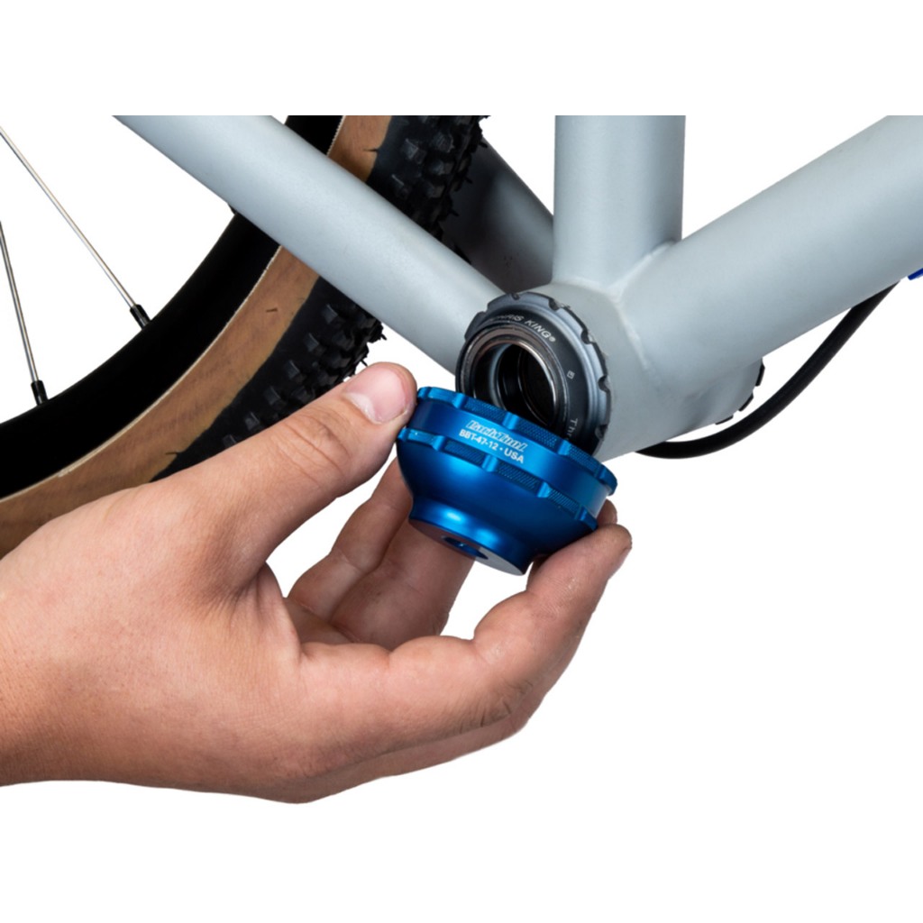 Park Tool BBT-47-12 | Bottom Bracket Tool - 12 Notch
