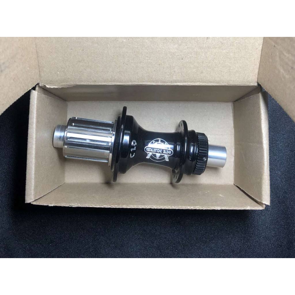 White Industries CLD Rear Hub | 12×142/24H | Shimano HG | Black