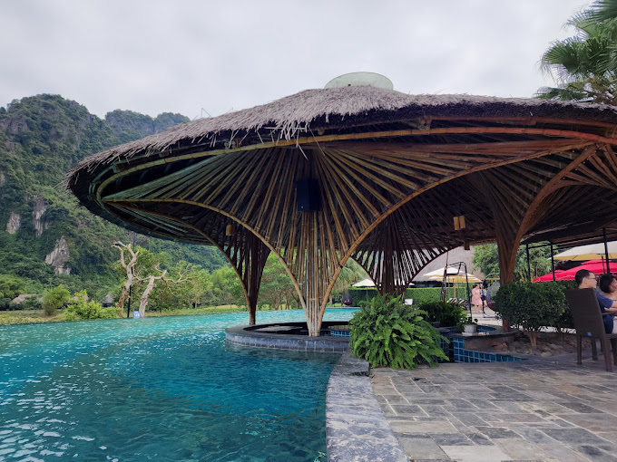 Serena Resort Kim Bôi – Chốn An Nhiên Giữa Núi Rừng Hòa Bình | Combo Nghỉ Dưỡng 5 Sao