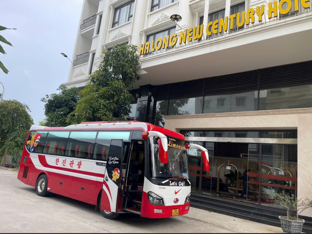 Thuê Xe Du Lịch 34 Chỗ Tại Hà Nội – Xe Mới, Tiện Nghi, Giá Ưu Đãi