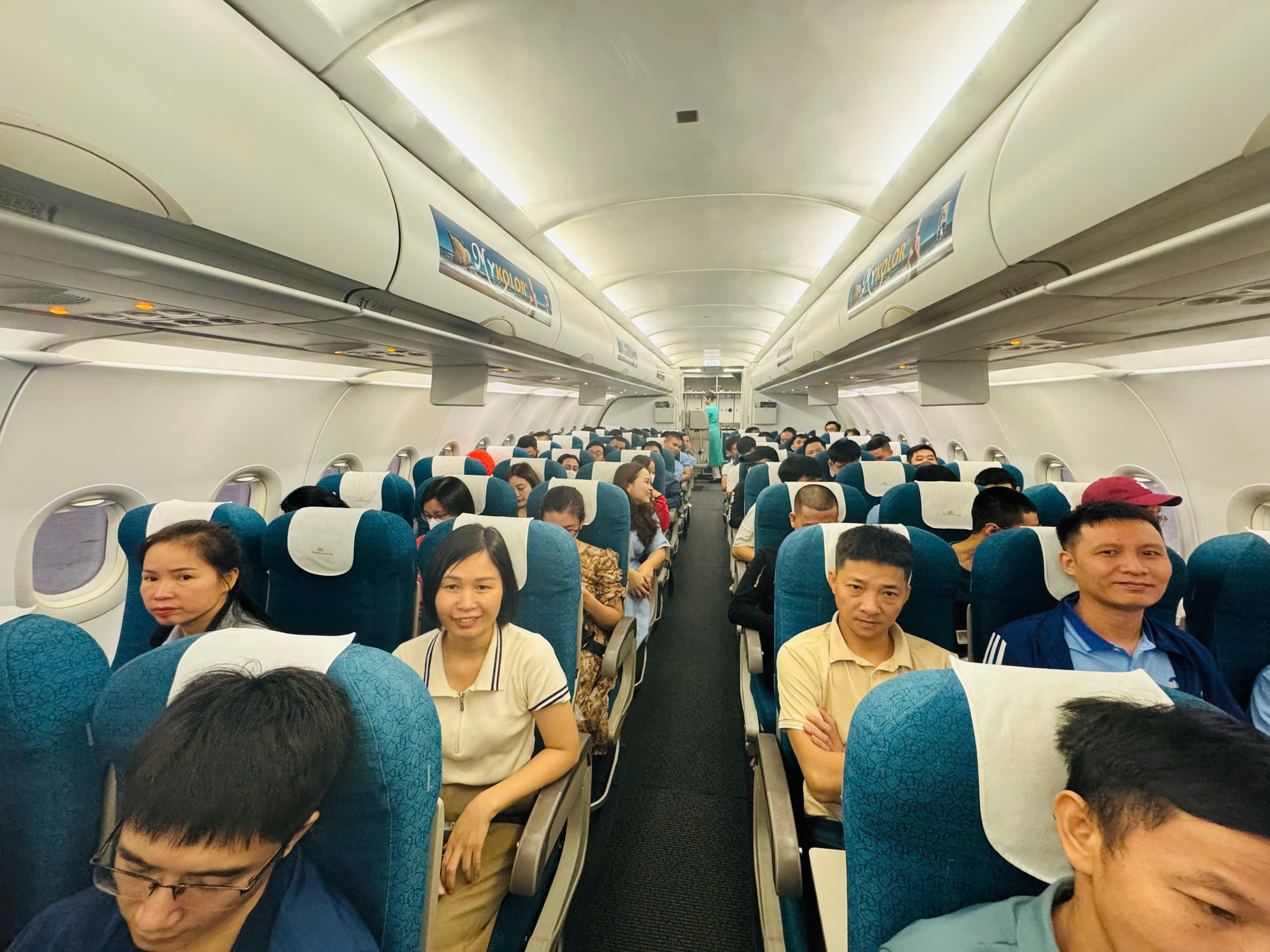 Đặt Vé Máy Bay Đoàn Cho Doanh Nghiệp, Công Ty Du Lịch & Hội Nhóm | Du Lịch HT Việt Nam