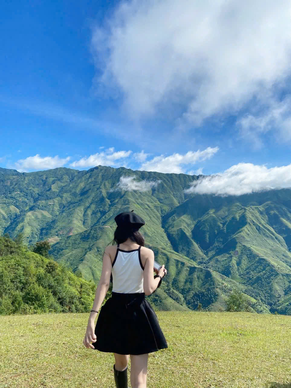 Tour Hà Nội - Tà Xùa 2025 | 2N1Đ Săn Mây – Sống Lưng Khủng Long – Mỏm Cá Heo