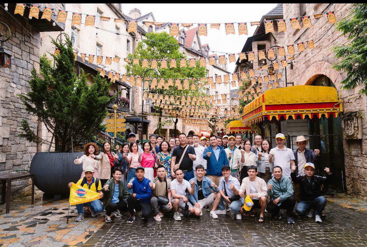 Combo Vé Đoàn + Tour Nội Địa Trọn Gói | Du Lịch HT Việt Nam