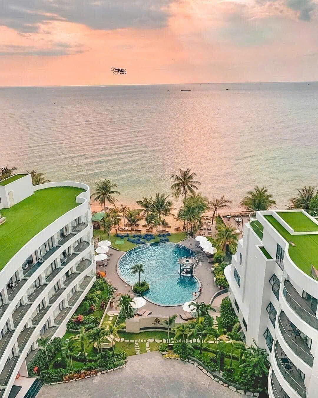 Combo Phú Quốc Sunset Beach Resort 4⭐ – 3N2Đ & 4N3Đ Trọn gói vé máy bay + Resort + Ăn sáng