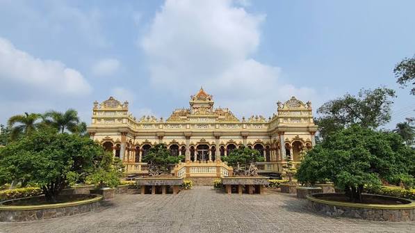 Tour Sài Gòn - Củ Chi - Tây Ninh - Mỹ Tho - Bến Tre 4N3Đ Từ Hà Nội