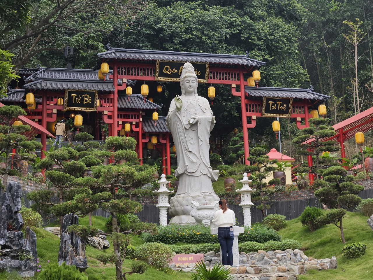 Tour Địa Tạng Phi Lai Tự – Chùa Cây Thị – Thung Ui 1 Ngày