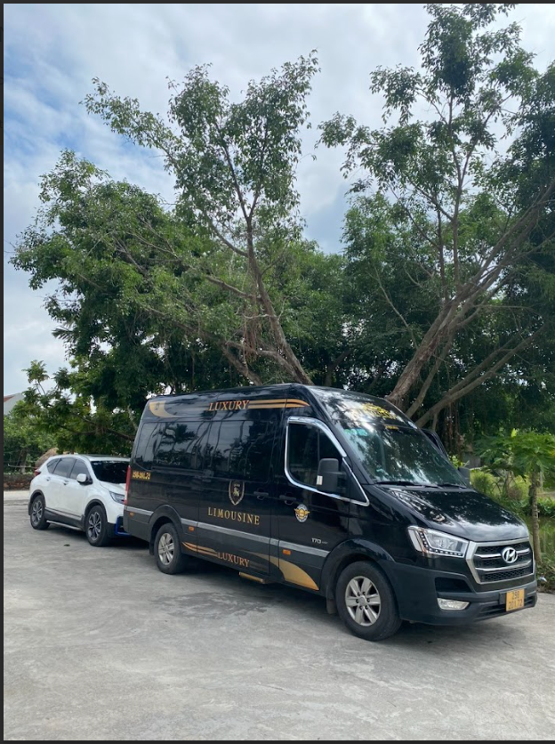 Thuê Xe Du Lịch 16 Chỗ Giá Tốt Tại Hà Nội – Xe Đời Mới, Phục Vụ Tận Tâm