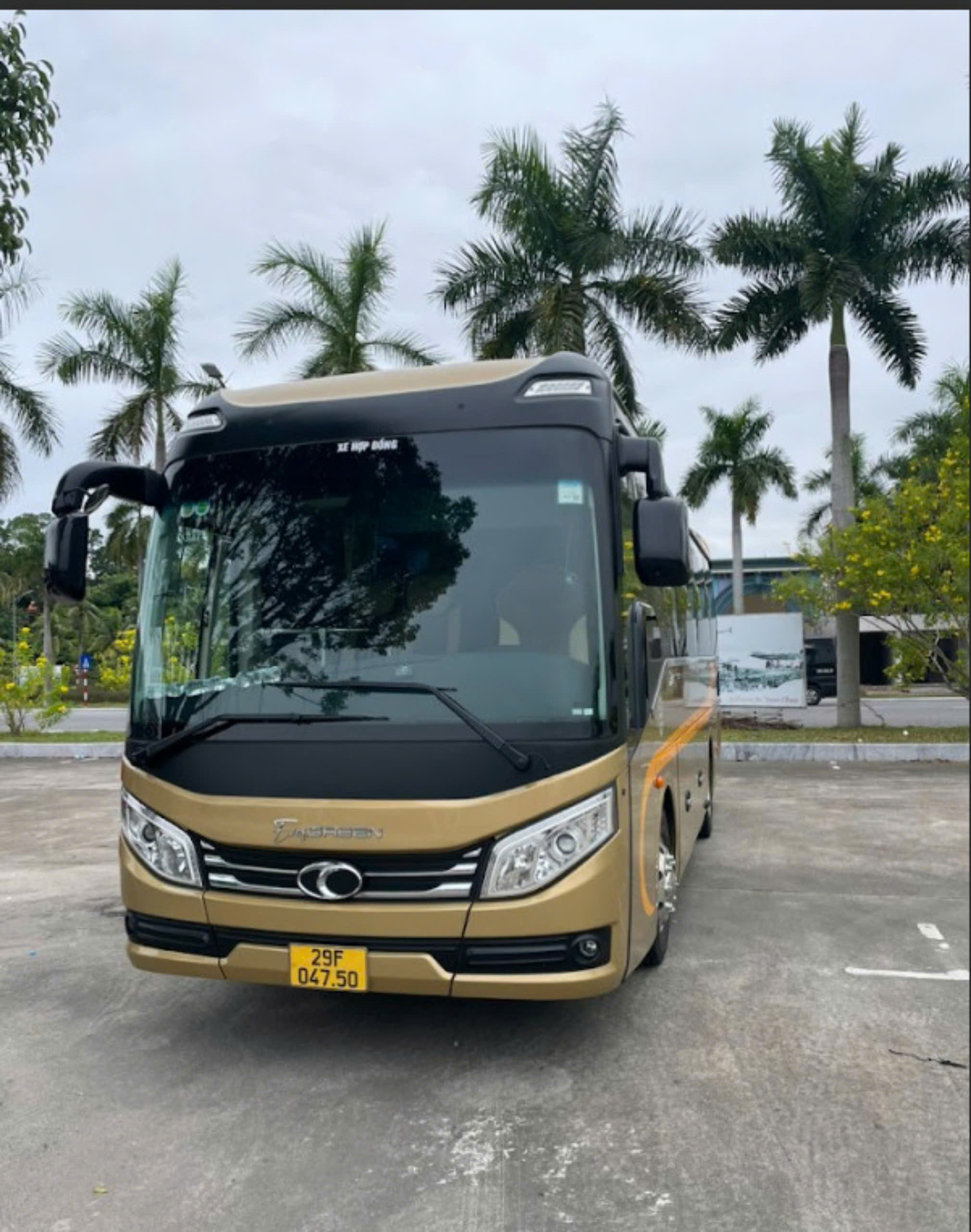 Thuê Xe Du Lịch Toàn Quốc | Xe 4–45 Chỗ – HT Việt Nam