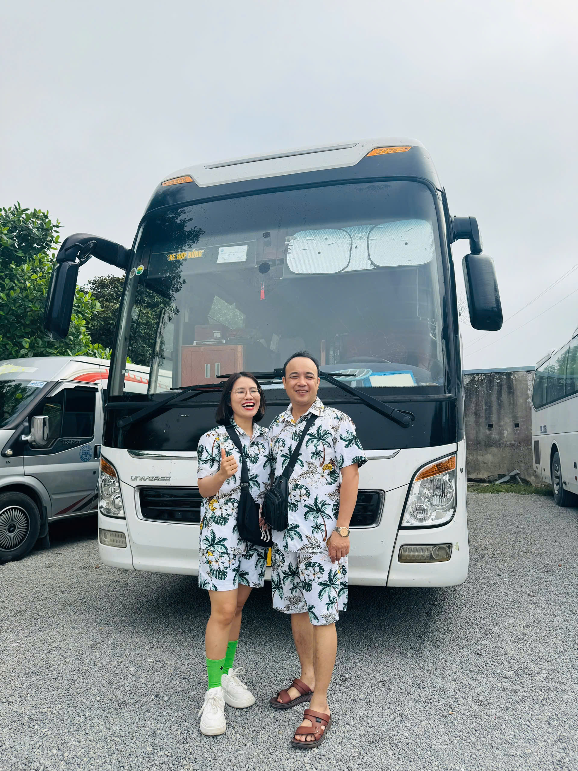 Cho thuê xe du lịch 45 chỗ tại Hà Nội – HT VIỆT NAM