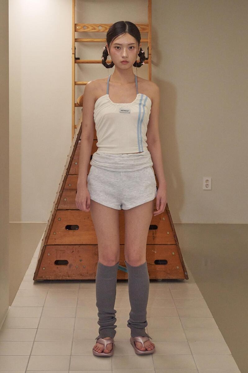 TWO LINE HALTER NECK TOP