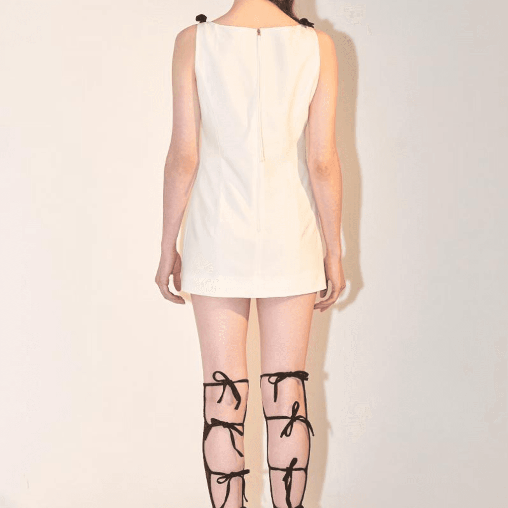RIBBON SLEEVELESS ONE PIECE WHITE