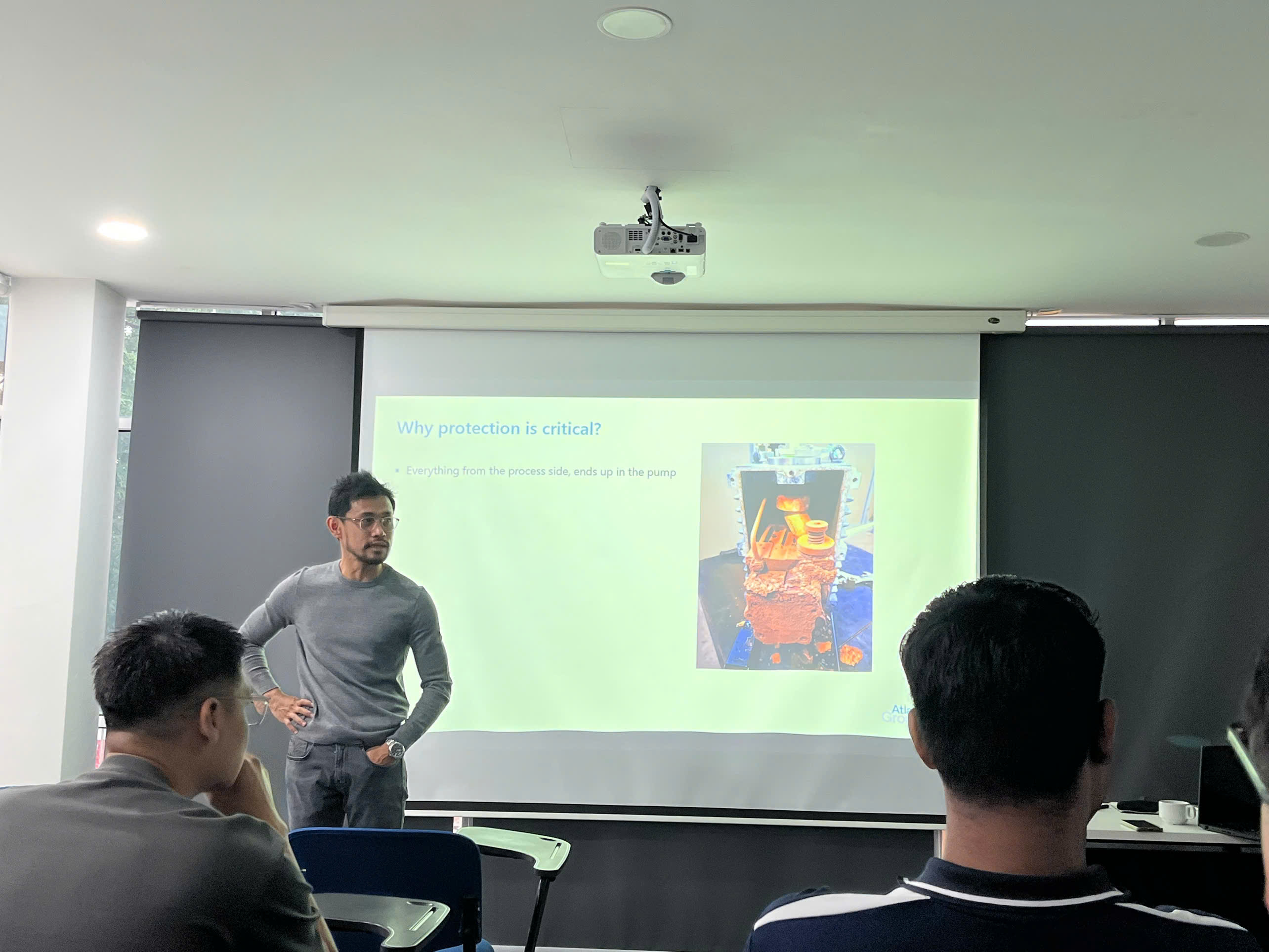 ATL Tham gia khóa đao tạo kỹ thuật chuyên sâu tại Edwards