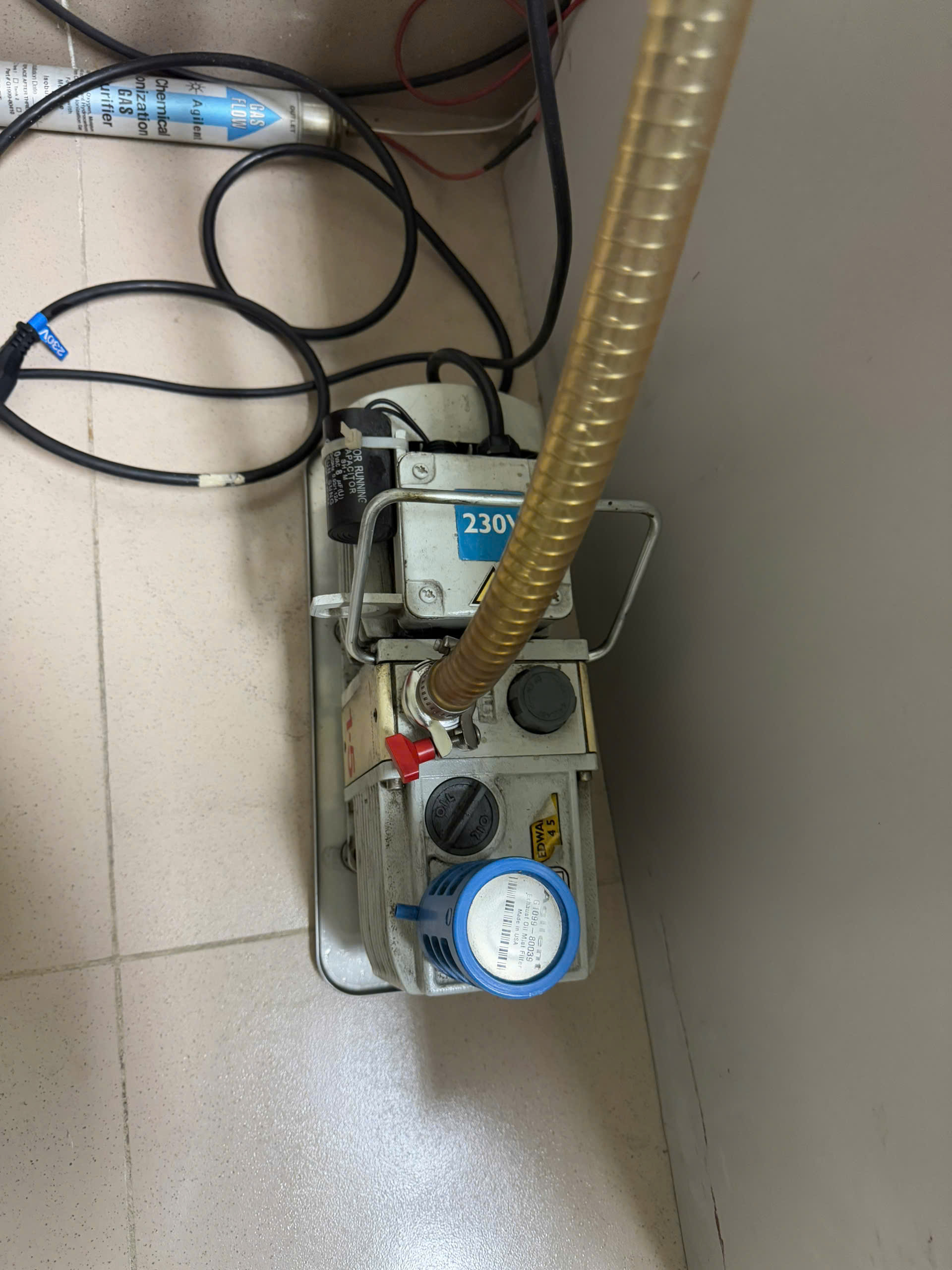Vai trò của bơm hút chân không trong hệ thống máy sắc ký khí khối phổ ( GC-MS )