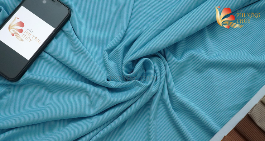 Các chất liệu may áo giữ nhiệt cho mùa đông