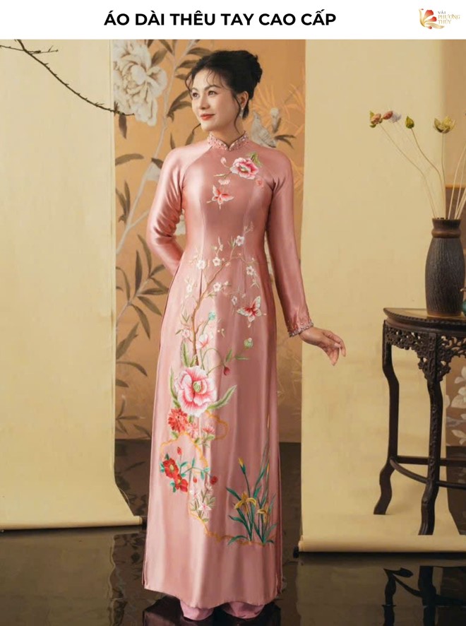 Áo dài thêu tay cao cấp 