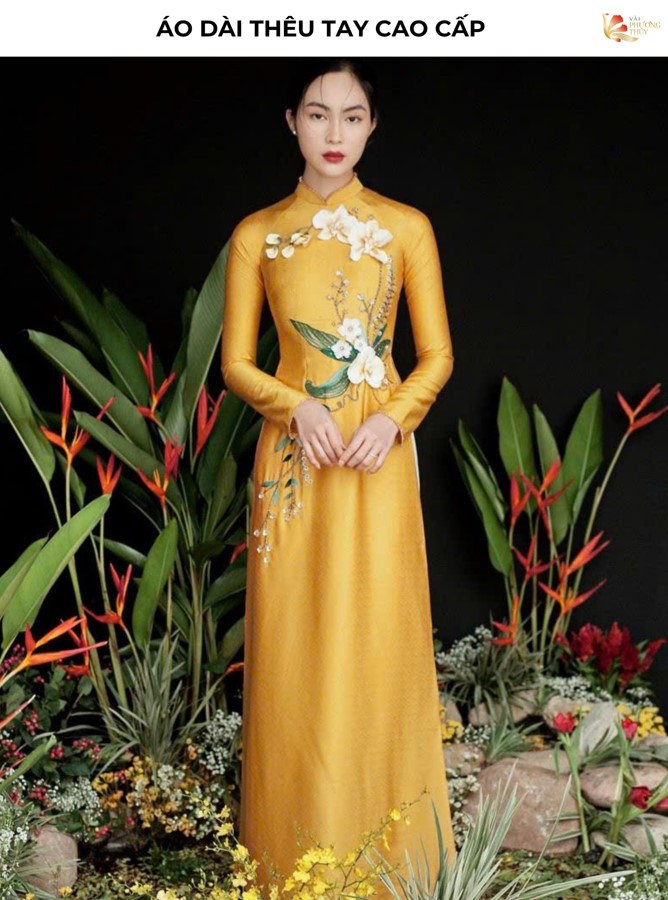 Áo dài thêu tay cao cấp 