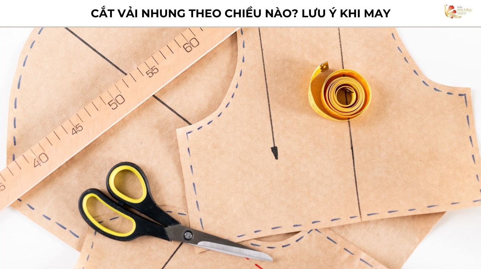 Cắt vải nhung theo chiều nào?