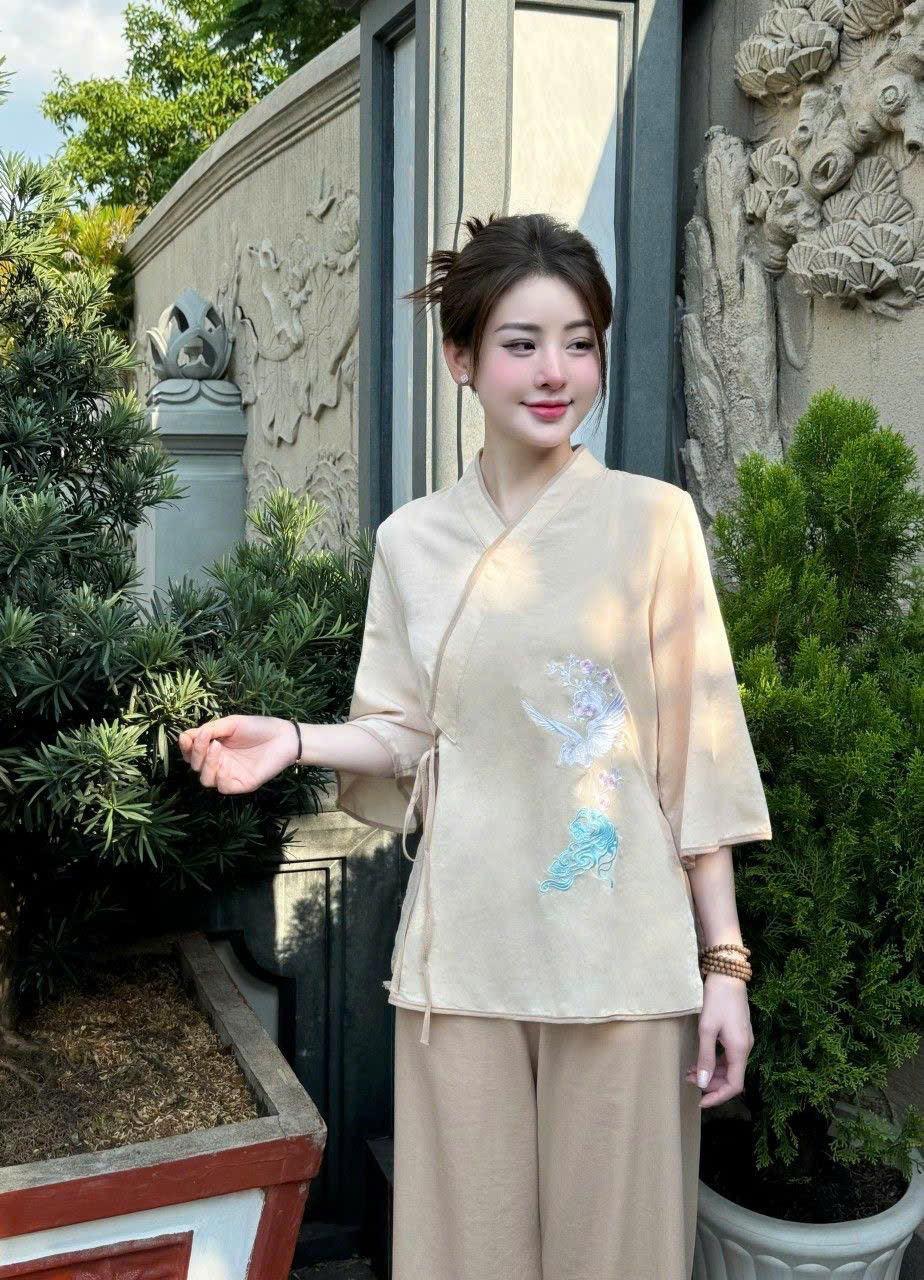 Đồ lam đi chùa từ vải đũi và cách bảo quản đúng cách