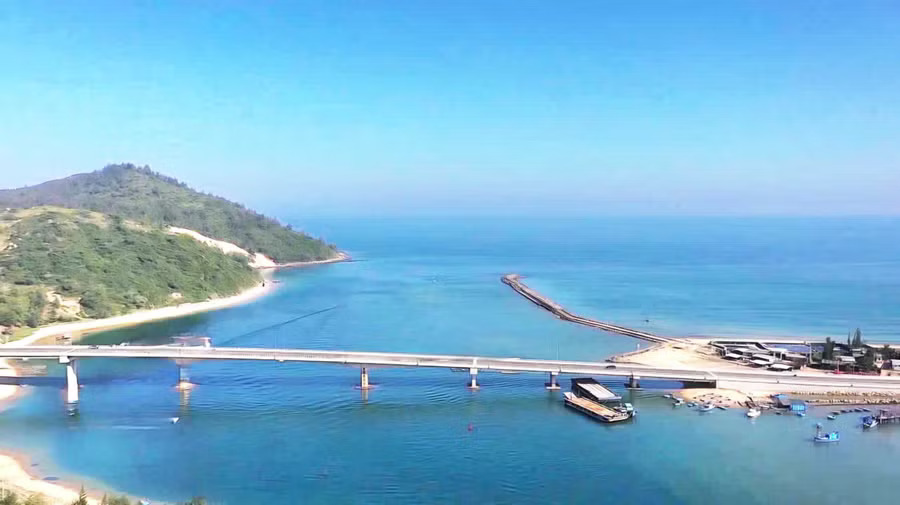 Gia Lai phát triển kinh tế biển theo hướng xanh, bền vững