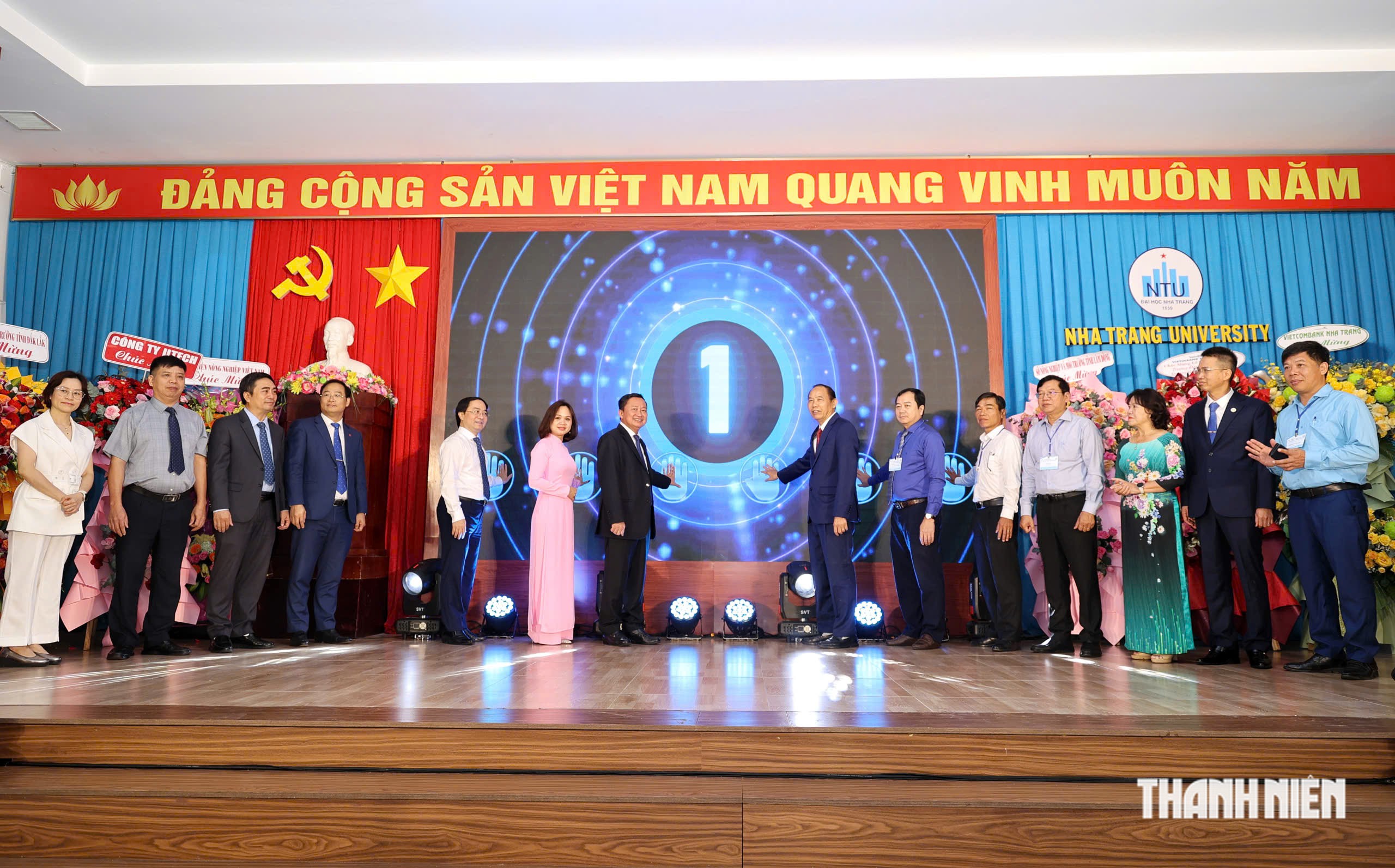 Trường ĐH Nha Trang nhận 'đặt hàng' bài toán kinh tế biển