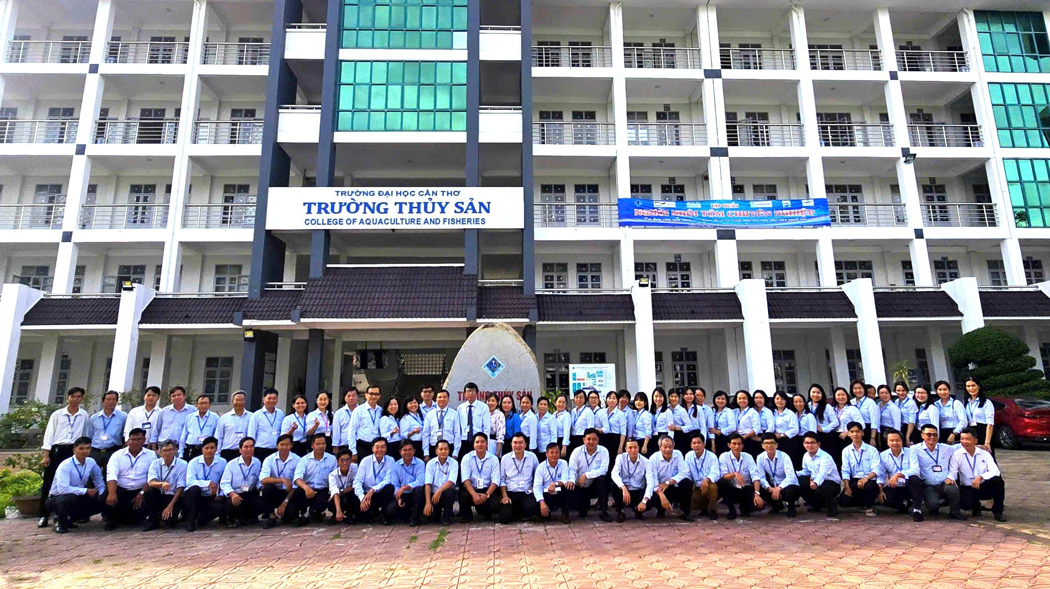 Trường Thủy Sản - Đẩy mạnh nghiên cứu khoa học, đổi mới sáng tạo và chuyển giao công nghệ cho ngành Thủy sản đồng bằng Sông Cửu Long