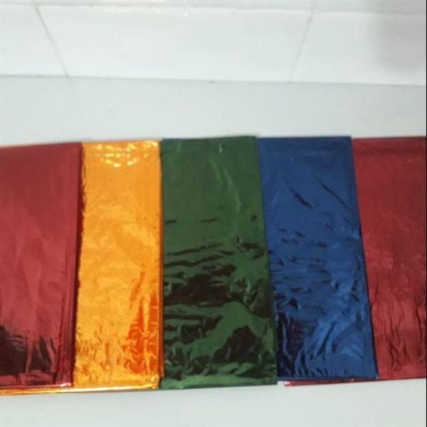 Giấy kiếng làm lồng đèn 68x95mm (+-5cm)