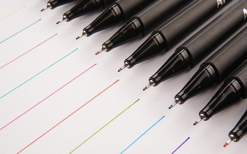 Bút lông kim Artline EPFS-200 Supreme, 0.4mm (12)