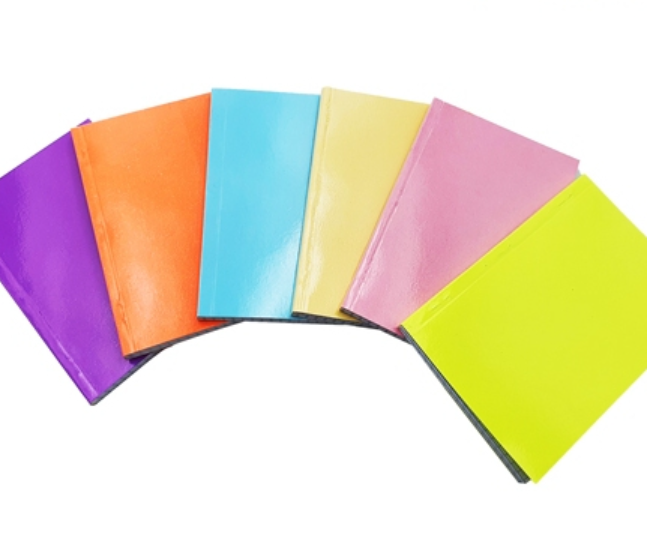 Sổ caro bìa màu dạ quang 15x19cm dày (5)