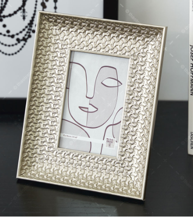 Khung ảnh để bàn 10x15cm - Viền hiệu ứng 3D KH1015 TT8998