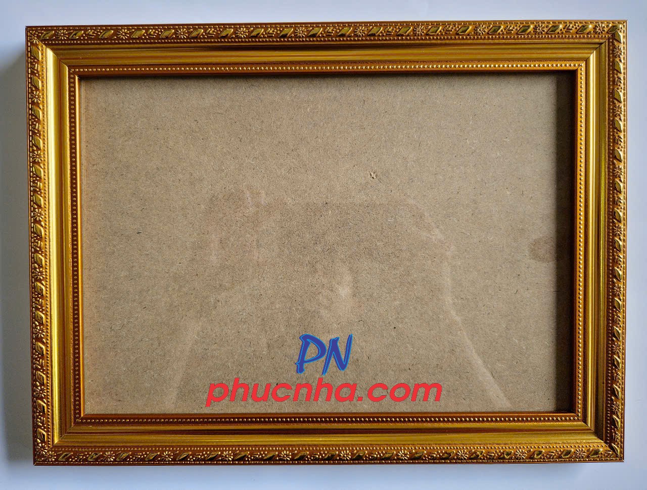 Khung ảnh A3 lỡ 27x39cm viền - vàng hoa văn - mặt kính