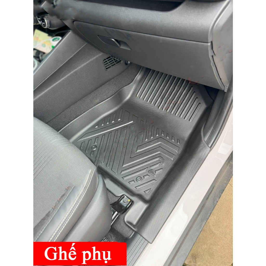 Thảm lót sàn ô tô Hyundai Venue chất liệu TPE đúc nguyên khối tràn viền cửa chống nước cao cấp