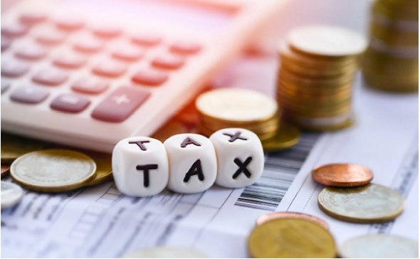 Hạch toán luôn phần thuế GTGT đầu vào được khấu trừ vào chi phí có được không?