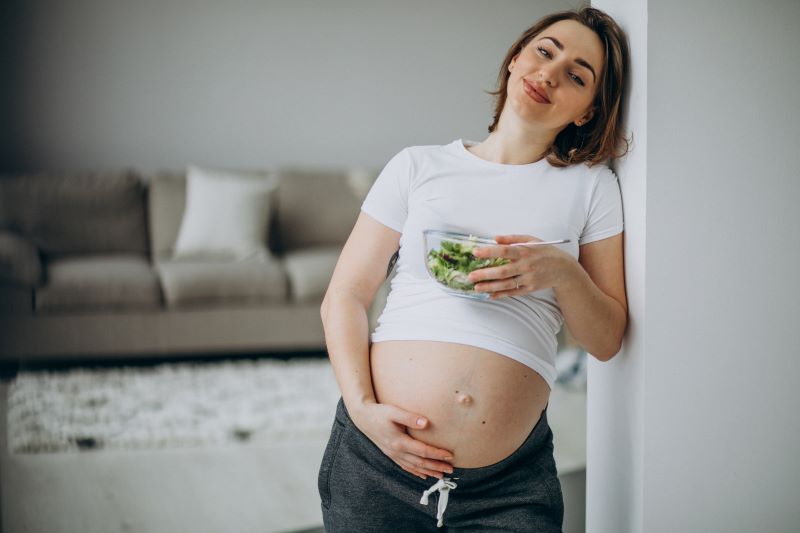 Phụ nữ mang thai ăn tổ yến được không? Nên ăn tổ yến như thế nào là tốt nhất?