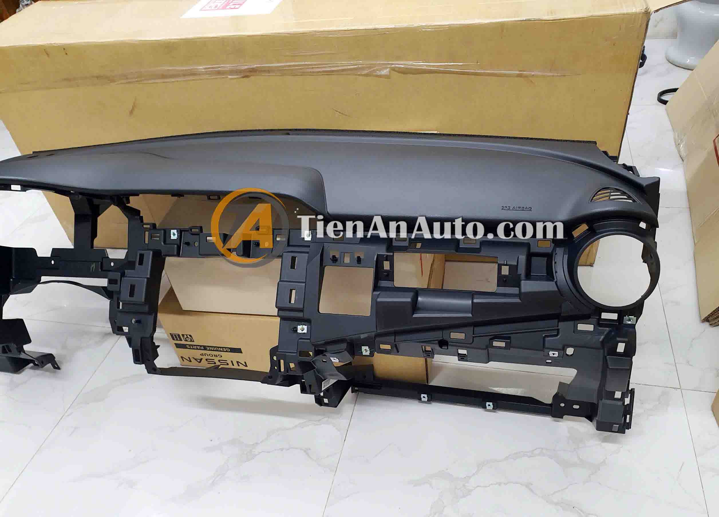 Táp Lô Nissan Kicks – Mã 68200-5R70A | Phụ Tùng Ô Tô Tiến An