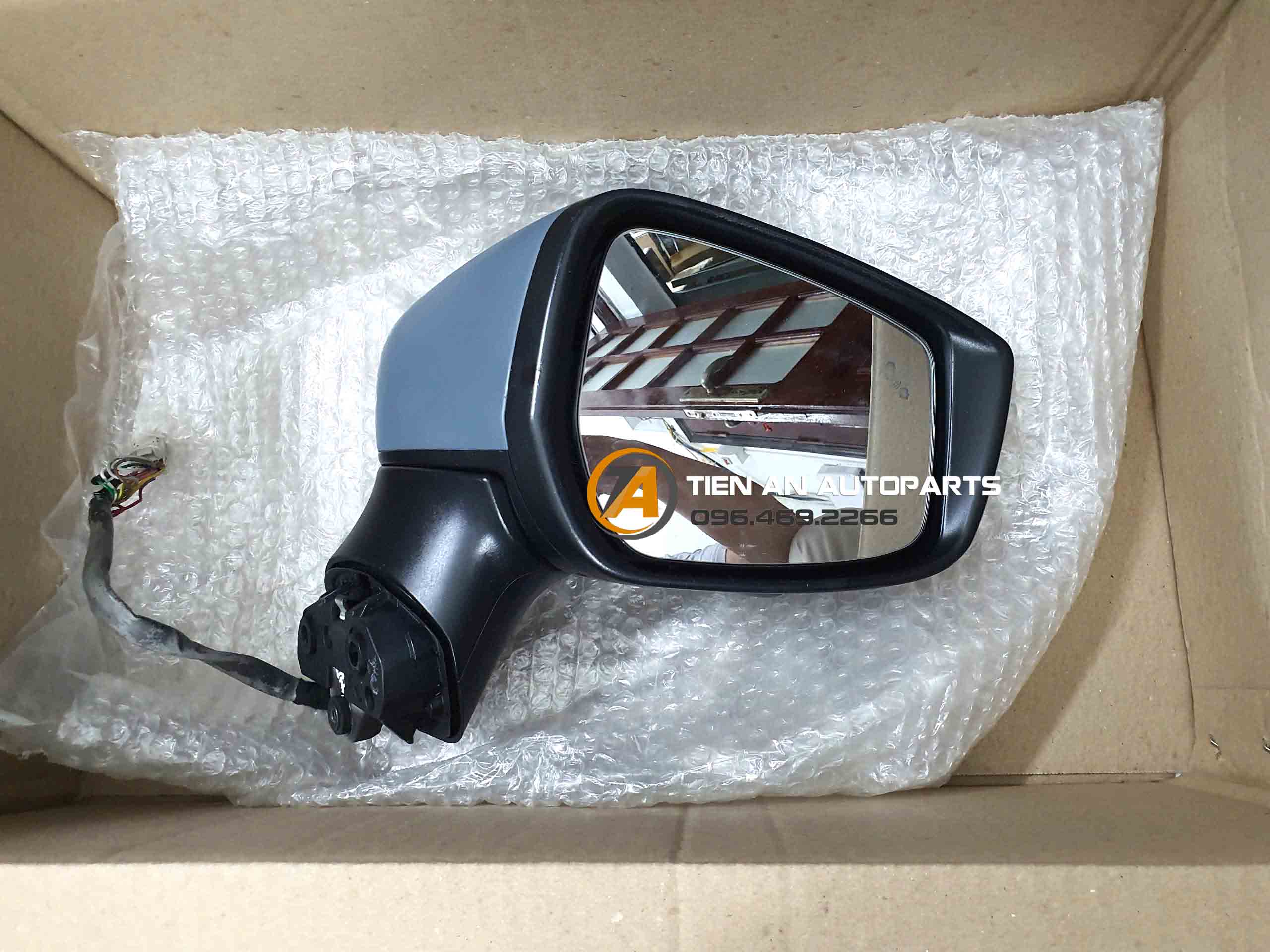 Gương Chiếu Hậu Nissan Almera – Mã 96302-6EK2A,96301-6EK2A | Phụ Tùng Ô Tô Tiến An