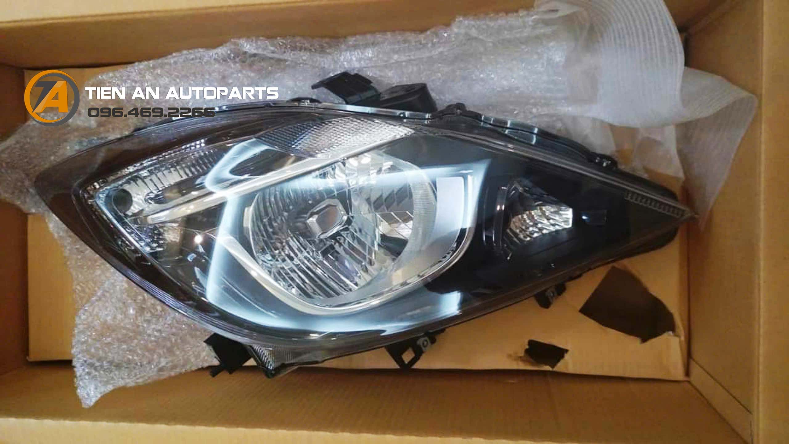 Đèn pha Mazda BT50 (2016-2018) - UL4L510K0A, UL4L510L0A | Phụ tùng ô tô Tiến An - 0964692266