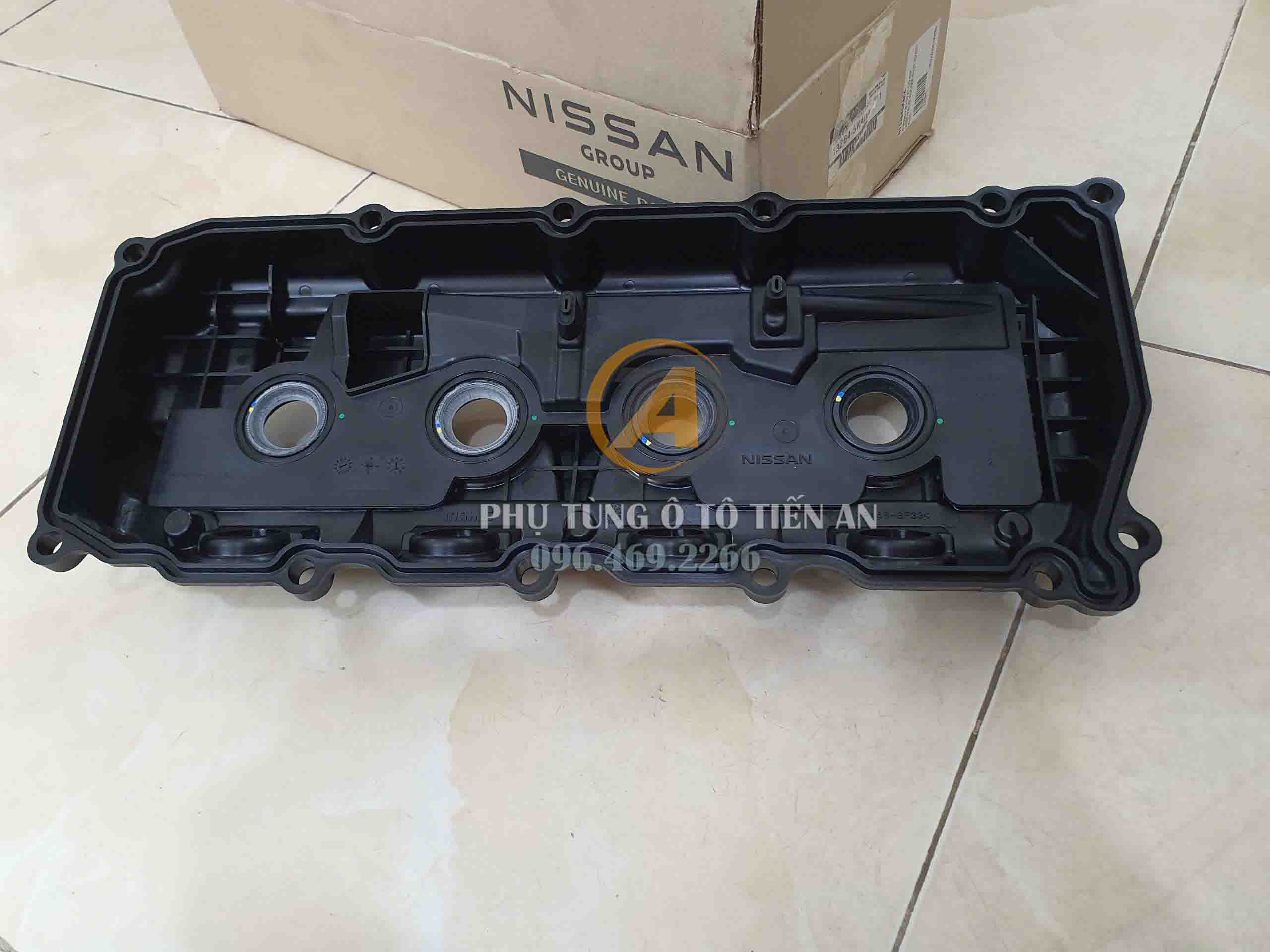 Nắp Giàn Cò Nissan Navara – Mã 13264LC10A | 13264-5KA0A | Phụ Tùng Ô Tô Tiến An