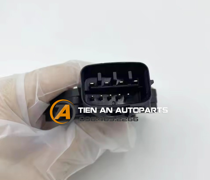 Công Tắc Đi Số Nissan Sunny (Rẽ Quạt Hộp Số) – 31918-3MX0A