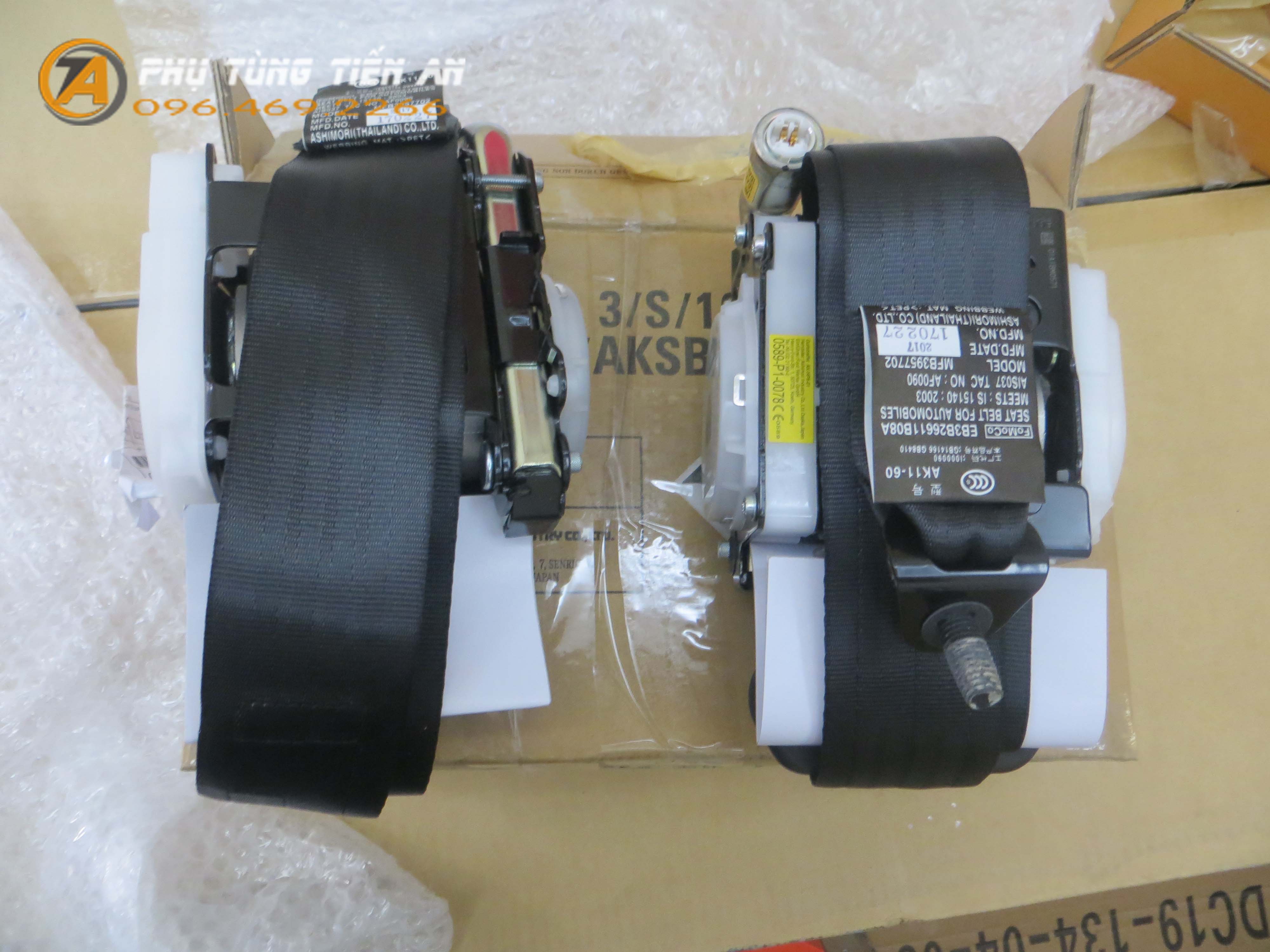 Dây đai an toàn trước Mazda  BT50 (2012-2015) - EB3Z26611B08A, UR6357L90D17, UC9M57630D91