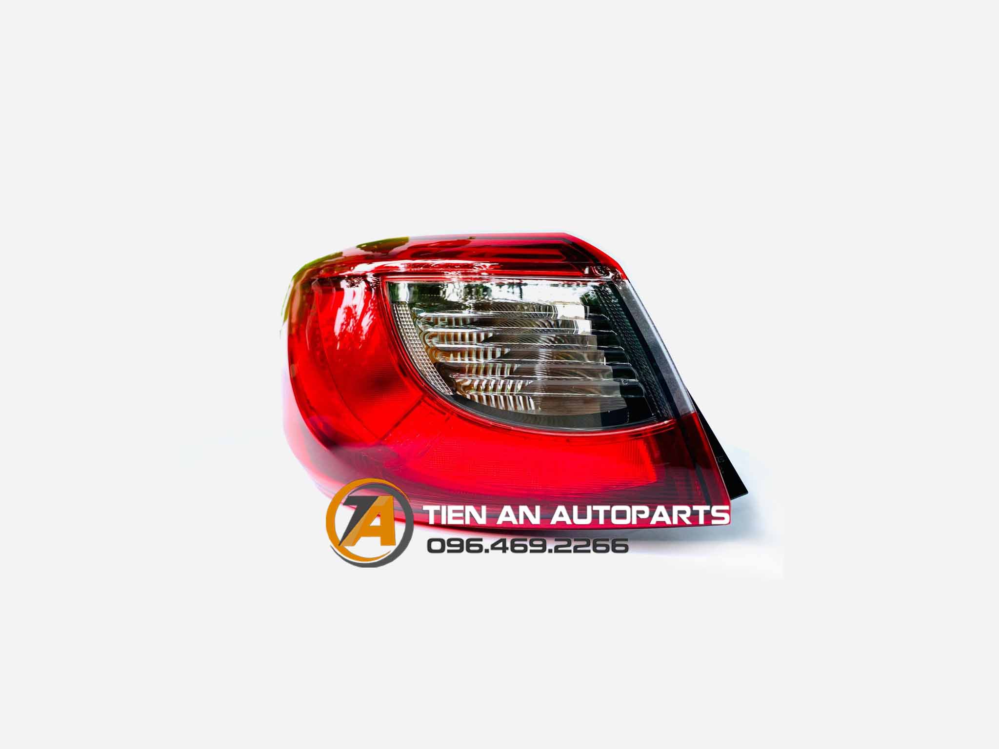 Đèn hậu Mazda 2 2015 2018 - DB7A51160B | Phụ tùng ô tô Tiến An - 0964692266