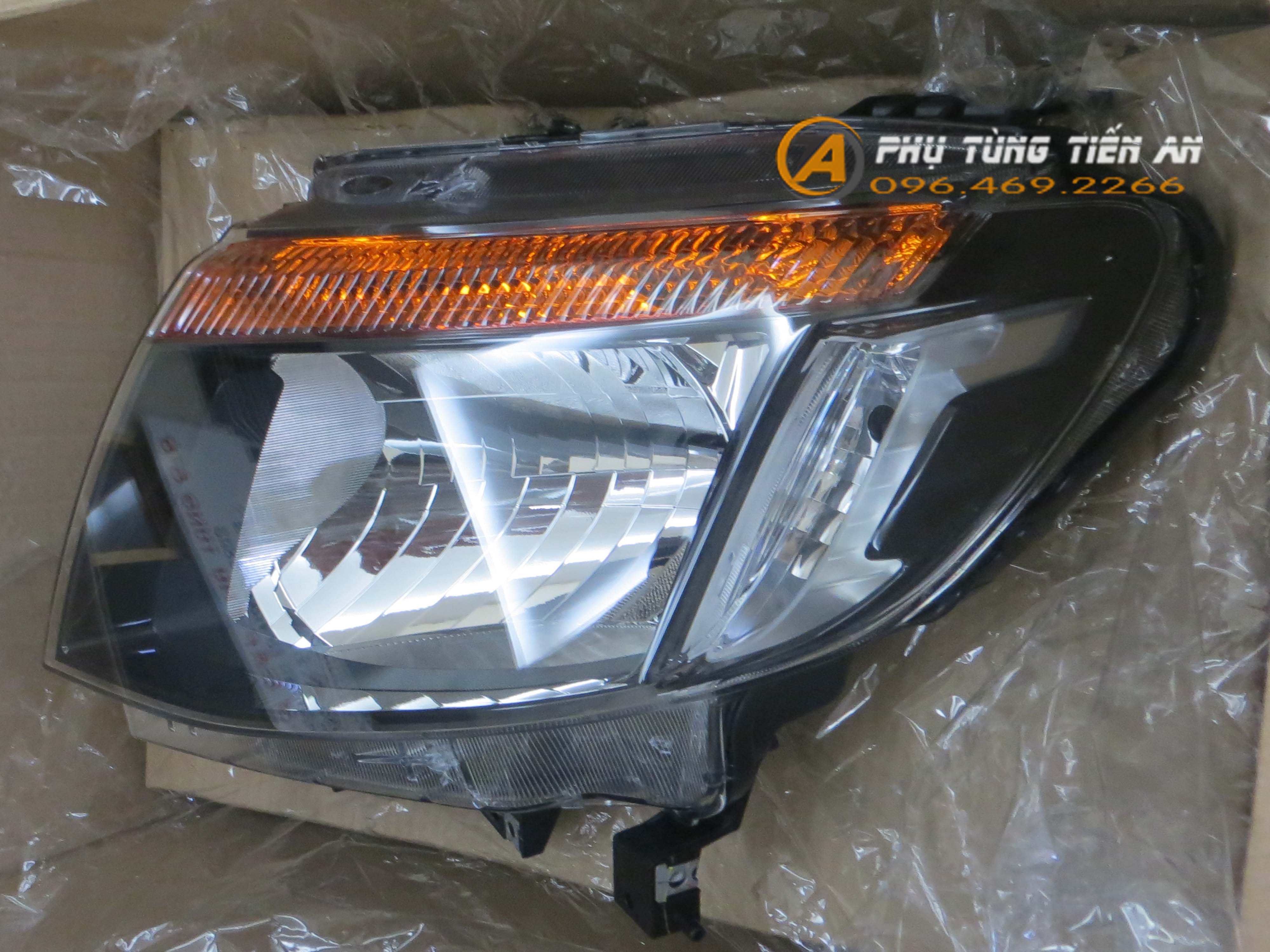 Đèn pha Ford Ranger 2014 - AB3913100BE, AB3913100BE