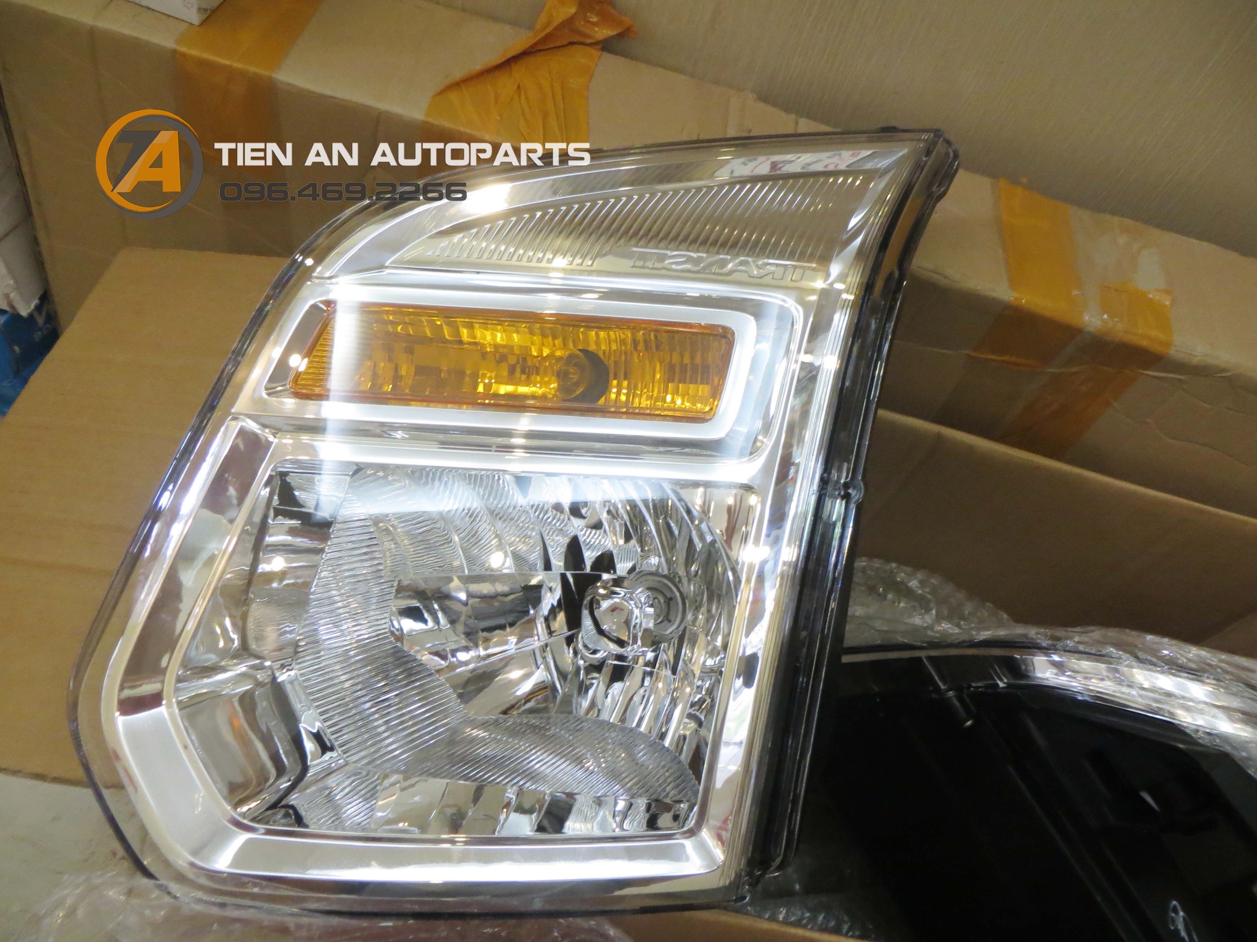 Đèn pha ford transit 2012 2018- 7C1913W029AD, 7C1913W029AC