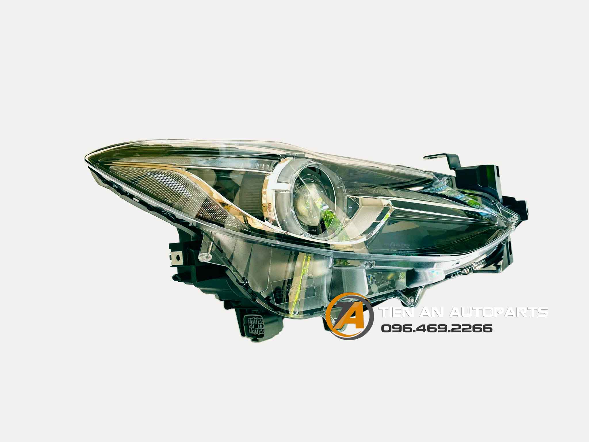 Đèn pha Mazda 3 2.0 2015-2019 BHR351031B BHR351041B | Phụ tùng ô tô Tiến An - 0964692266