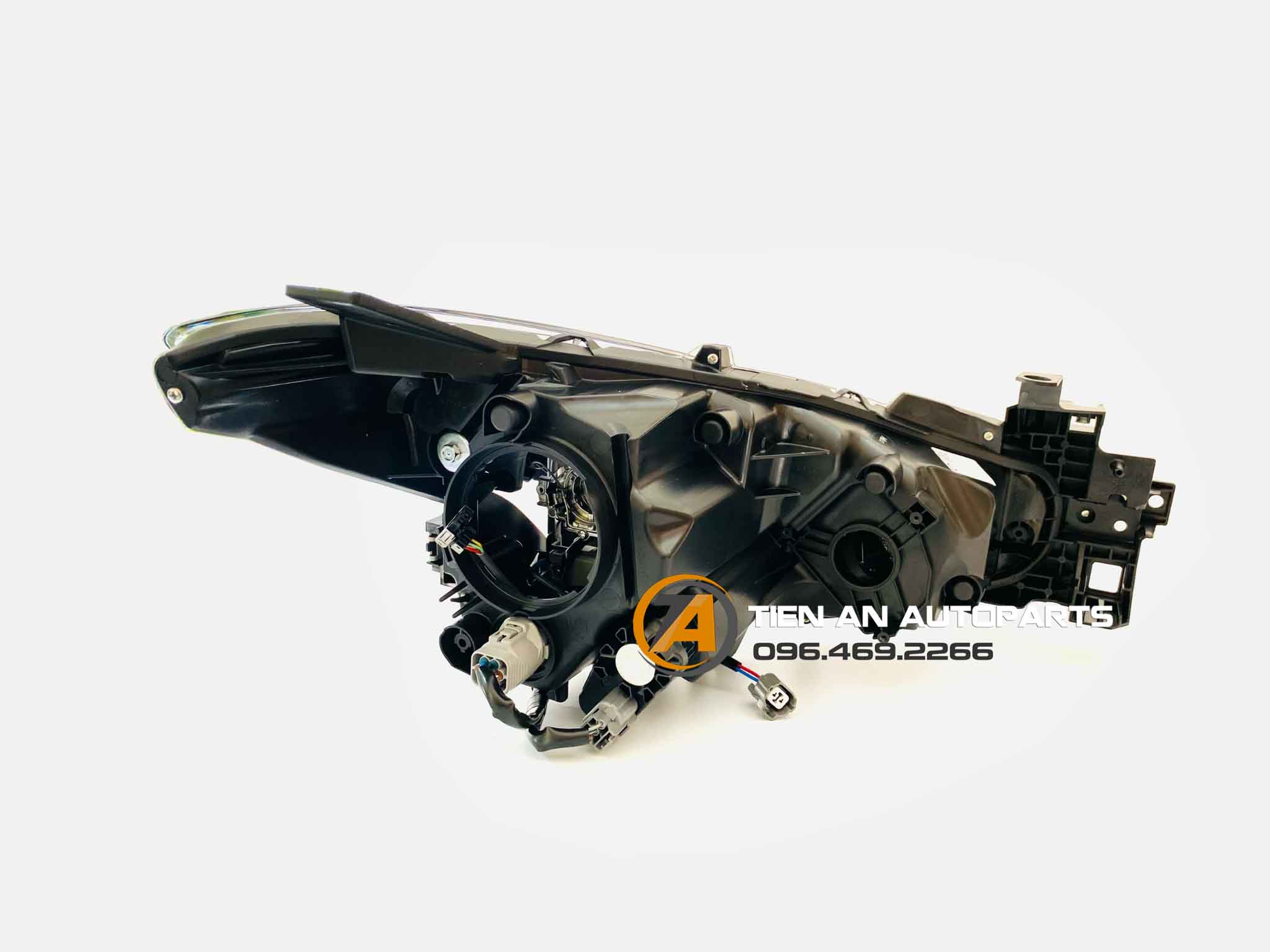 Đèn pha Mazda 3 2.0 2015-2019 BHR351031B BHR351041B | Phụ tùng ô tô Tiến An - 0964692266