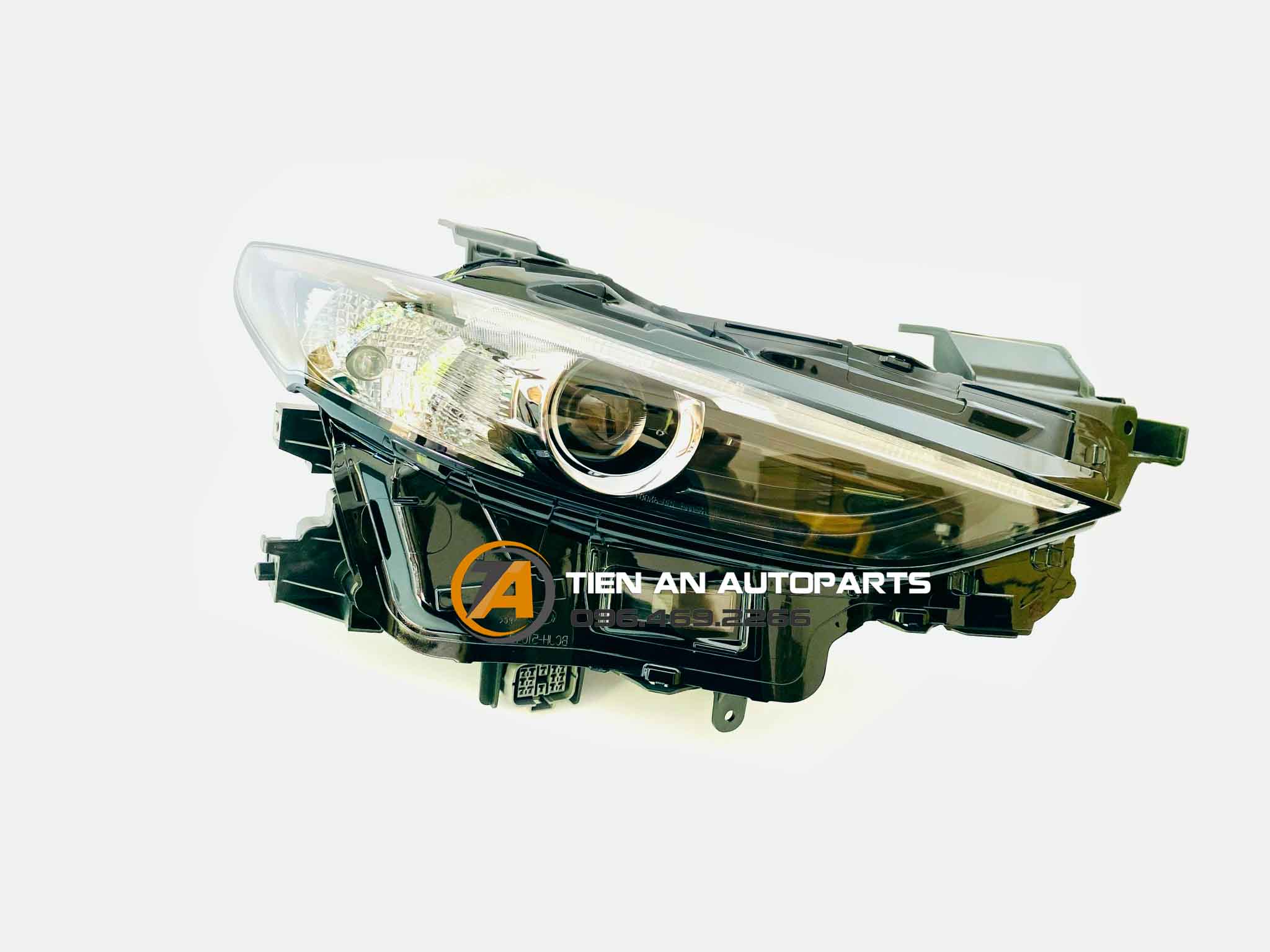Đèn pha Mazda 3 2018-2022 BCNM51040J BCNM51030J | Phụ tùng ô tô Tiến An - 0964692266